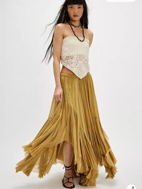 ISO Free People One Clover Skirt ✨️